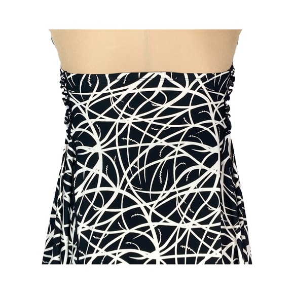 Max Studio Womens Black & White Strapless Top Size XS Side Ruching Y2K - Picture 6 of 15